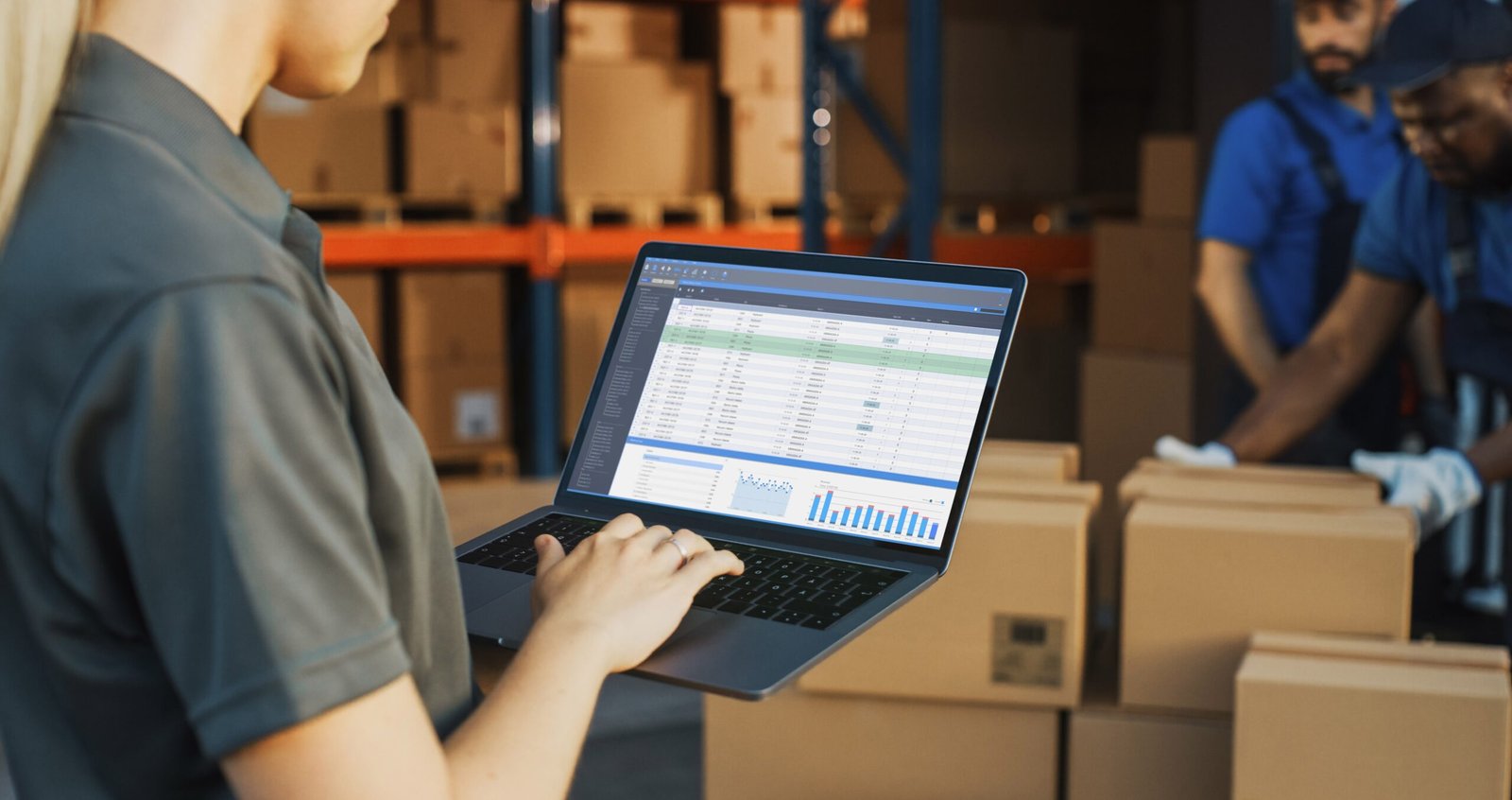 Female,Manager,Using,Laptop,Computer,To,Check,Inventory.,In,The